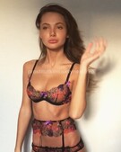 Анкета проститутки Арина - метро Южное Измайлово, возраст - 23